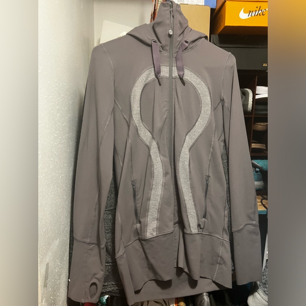Purple Lululemon stride jacket